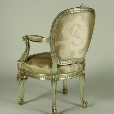 Chair S. I. P. ARR 09