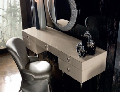 Flower dressing table, JC Passion