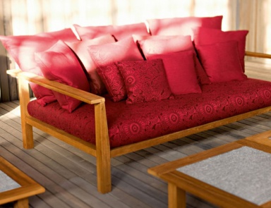 13 InOut coffee table, Gervasoni