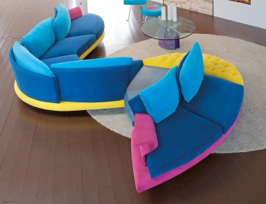 The modular sofa Super Roy Esecuzione, Il Loft
