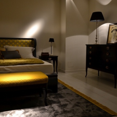 Vittorio bedside table