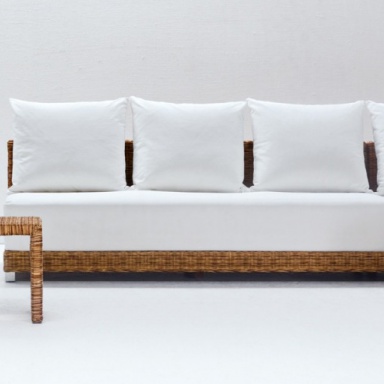 Three seater sofa Net