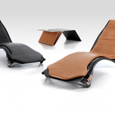 A Chaise Longue V007