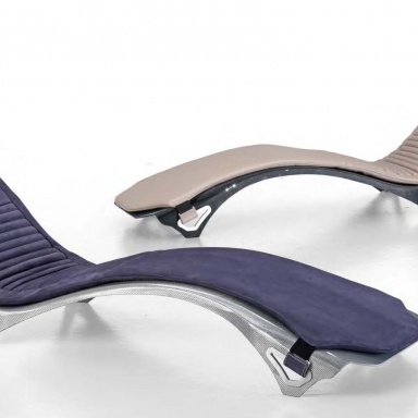 A Chaise Longue V007