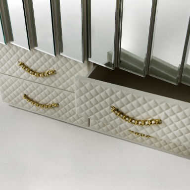 Wardrobe Rue de Charonne