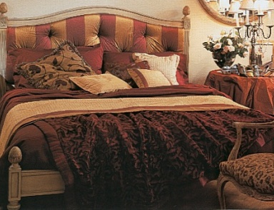 Double bed made of solid wood - Provasi