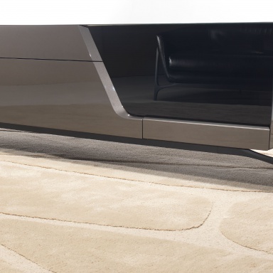 A chest of drawers MBS 005