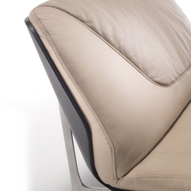 A chaise longue MBS 006