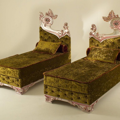 Double bed Tchaikovsky