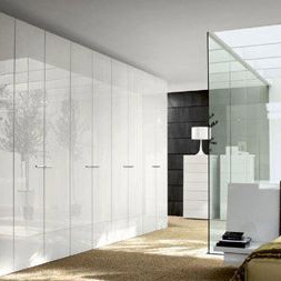 the Tecnopolis wardrobe swing