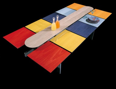 The Square dining table by Il Loft