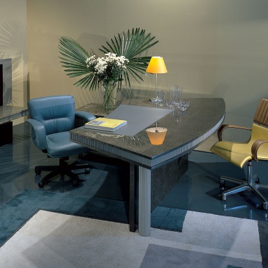 Table Ruthy scrivania curva