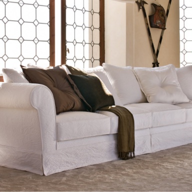 The Dafne Sofa