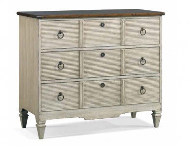 Hanna Dresser Chest, Hickory White