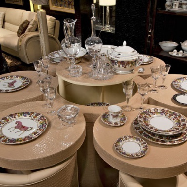 Margherita dining table