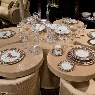 Margherita dining table