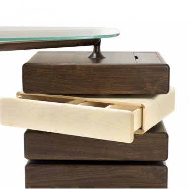 Omaggio writing Desk