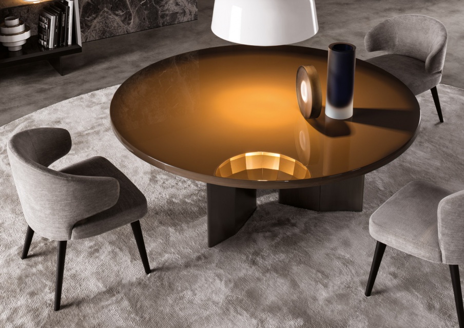 The Morgan Round Dining Table Minotti