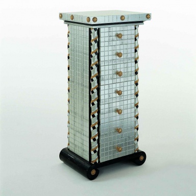 Chest Leggende Future