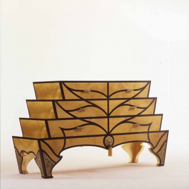 Chest Dietro La Grande Muraglia