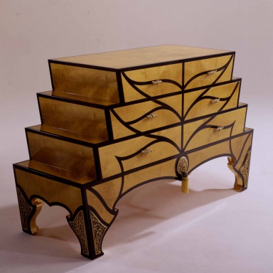 Chest Dietro La Grande Muraglia