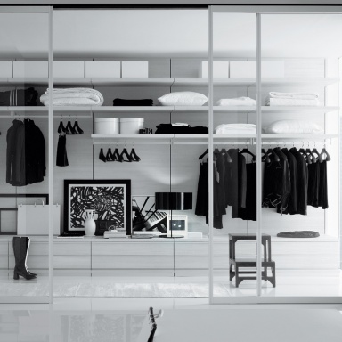 Modular storage system Ubik