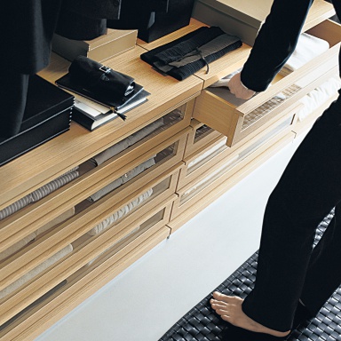 Modular storage system Ubik