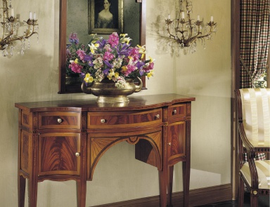 The console is natural wood, Francesco Molon