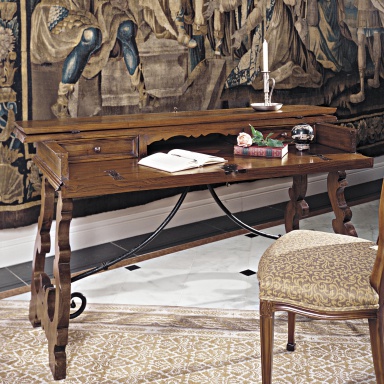 Desk by Francesco Molon