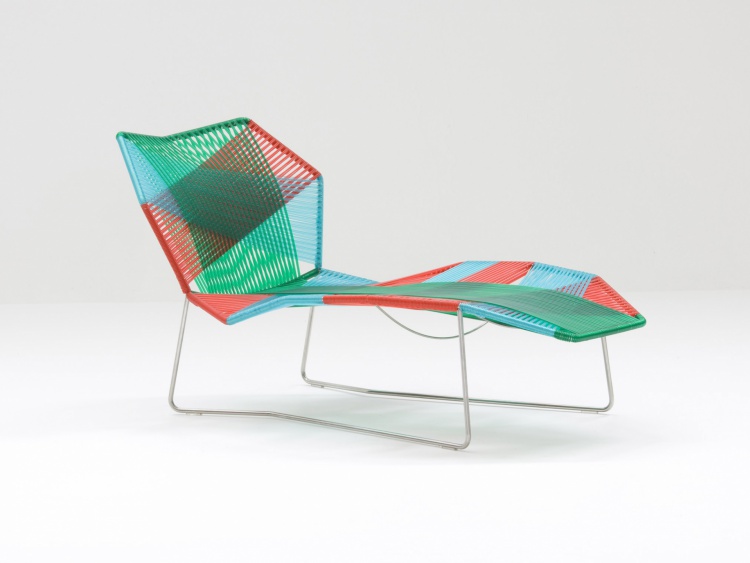 THE BED ON THE FRAME OF STEEL TUBES TROPICALIA, MOROSO