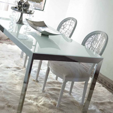 The Remix Chair/S/B Vanity