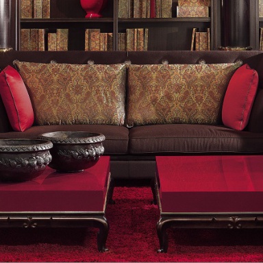 The work was first performed in a coffee table