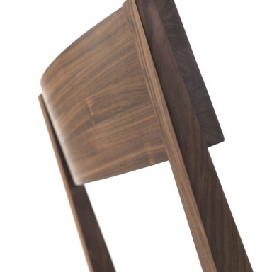 Tremenda Chair