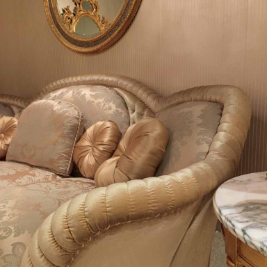 Three-seater sofa Orchidea