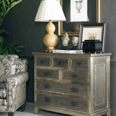 A chest of drawers CTH/Sherrill Occasional