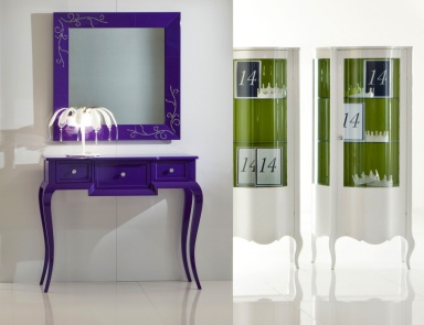 The console is made of solid wood Re-Mind, Moda