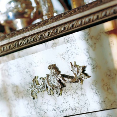 Bedroom (furniture-bedroom)