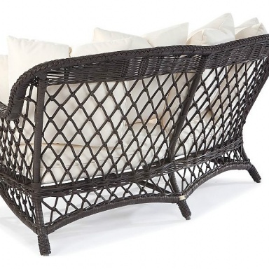 Crescent Loveseat Chair