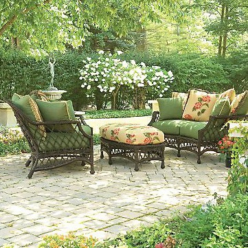 Crescent Loveseat Chair