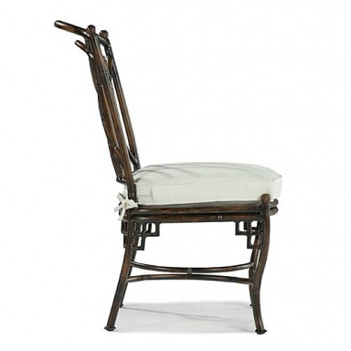 Chair Shangri-La Side