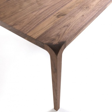 The Sleek Table