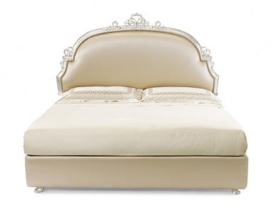 Double bed with carved headboard, Roberto Giovannini