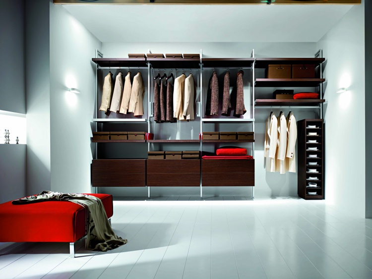 WALK-IN CLOSET, MERCANTINI