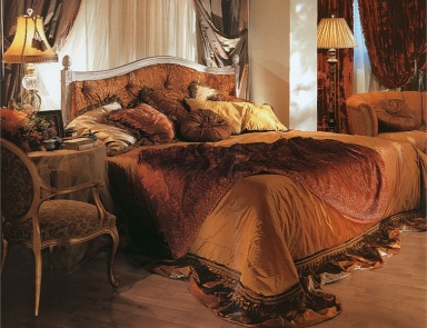 Double bed with upholstered headboard - Provasi