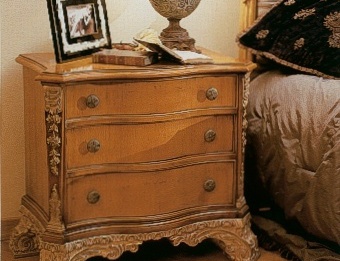 Bedside Cabinet with three drawers - Provasi