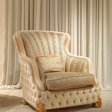 Chair round Mantegna