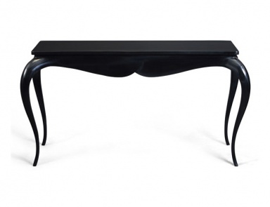 The console is natural wood Saskia, Christopher Guy (Harrison & Gil)