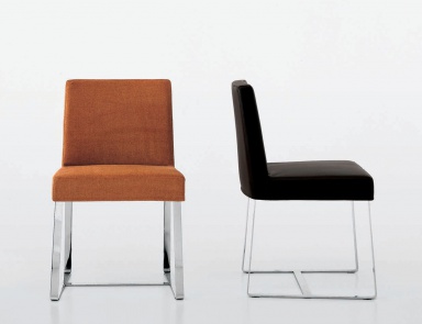 Chair without armrests Fosca, features tisettanta furnishings
