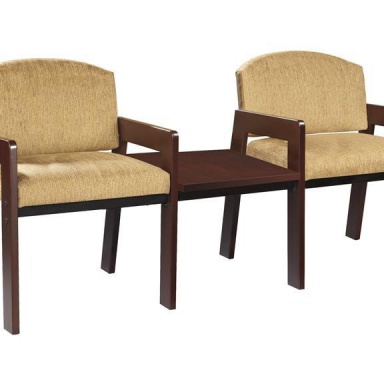 Chairs with a table Hekman Contract
