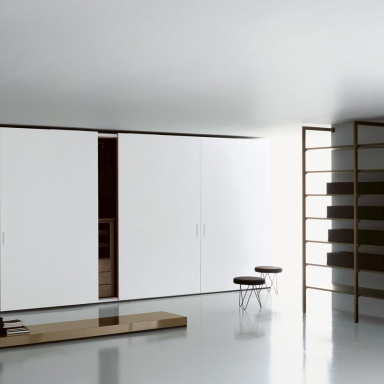 The Complanare Wardrobe